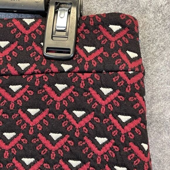 ANN TAYLOR LOFT Mini Skirt Size 4 Black Red A-Line Jacquard Geometric Print - Picture 5 of 14